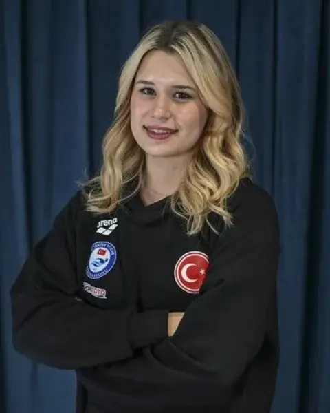 Defne Kurt portrait